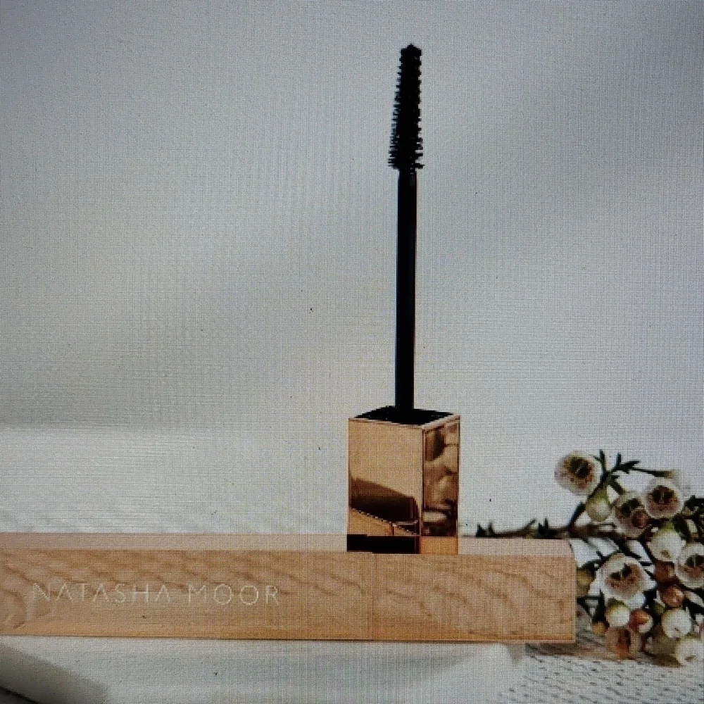 NIB Natasha Moor Moor Power Extreme Volumizing Mascara Black Unused